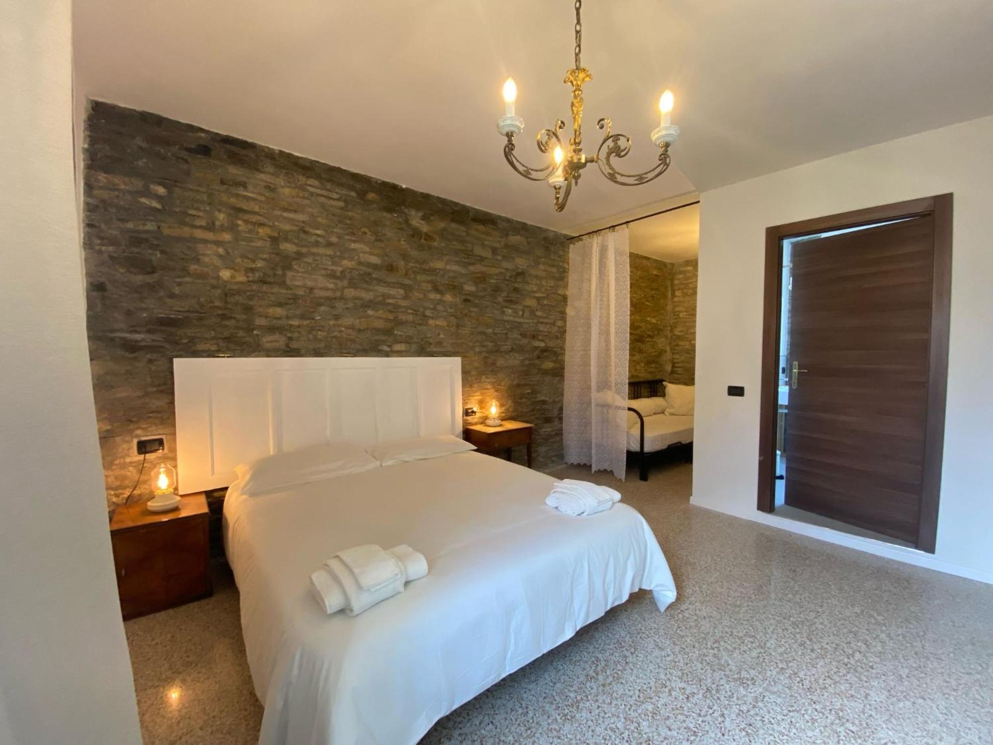 La Lupa E L'Orso Bed & Breakfast Berceto Luaran gambar