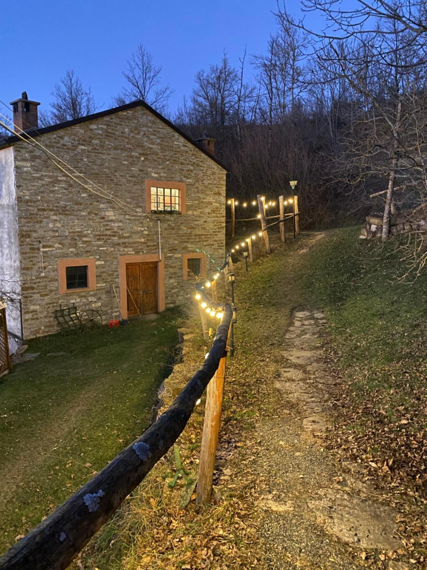 La Lupa E L'Orso Bed & Breakfast Berceto Luaran gambar