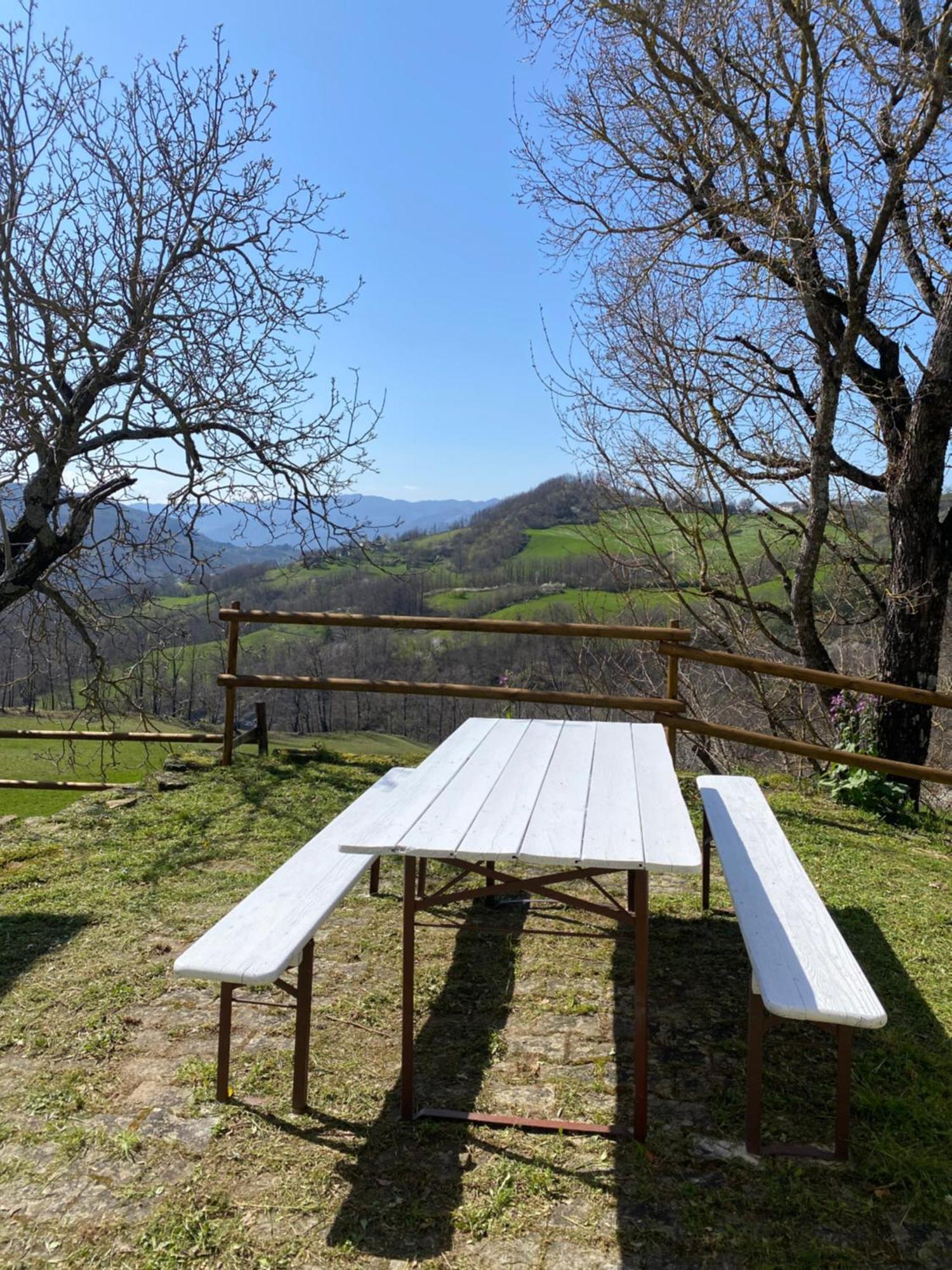 La Lupa E L'Orso Bed & Breakfast Berceto Luaran gambar